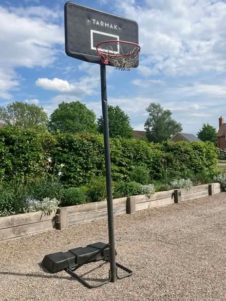 Photo of free Basketball Hoop π (Freestanding) (Ryall WR8) #1