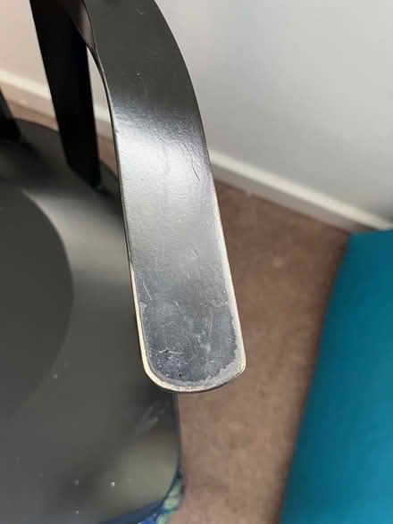 Photo of free Black swivel desk chair (G46 7JQ) #3