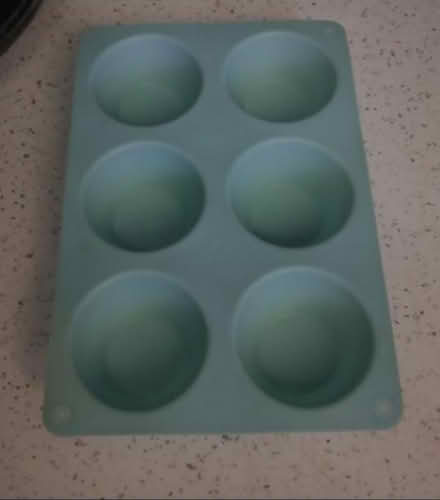Photo of free Silicone muffin tray (Lower Sydenham) #1