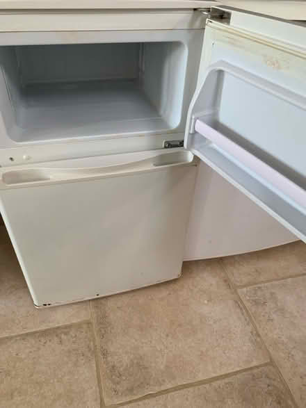 Photo of free Undercounter fridge freezer (Hintlesham IP8) #2
