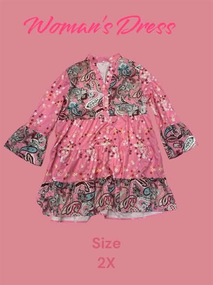 Photo of free Woman’s Pink Print Dress (Brooklyn Storage) #1