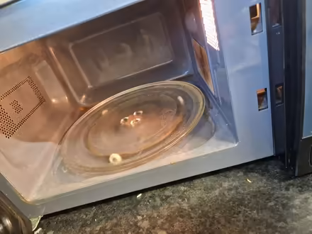 Photo of free Breville microwave (Appleby-in-Westmorland CA16) #2