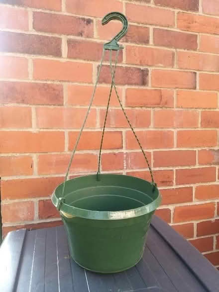 Photo of free Hanging basket (Penwortham PR1) #1