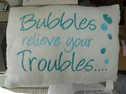 Photo of free Small bath pillow/cushion (Kempsey WR5) #1