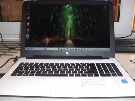 Photo of free HP CORE i3 LAPTOP W11 (B90 shirley) #1