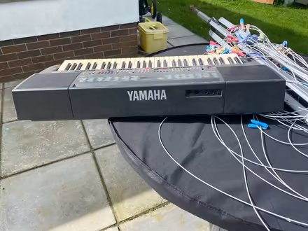 Photo of free Yamaha PSR 400 Keyboard (Comber BT23) #3