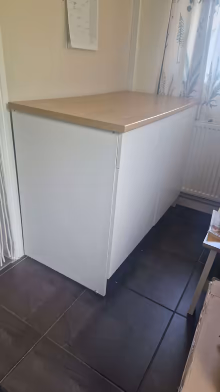 Photo of free Kitchen cabinet (Vicars Cross CH3) #1