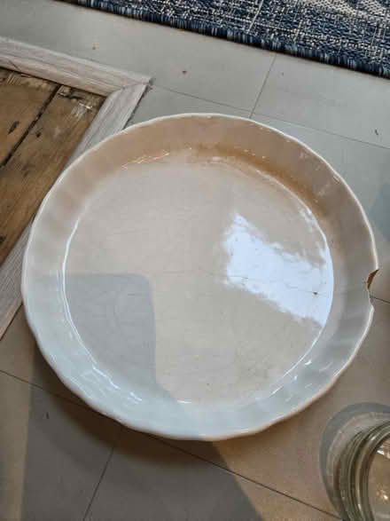 Photo of free Flan /Ceramic Baking Dish (NG5 sherwood notts) #1