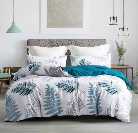 Photo of Queen Comforter or Duvet Cover (King st east kitchener) #2