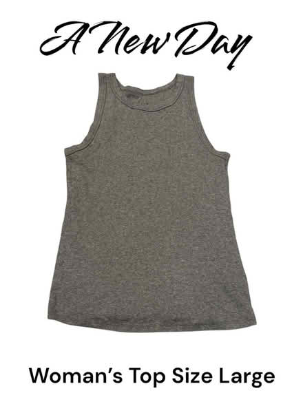 Photo of free A New Day Woman’s Top (Brooklyn Storage) #1