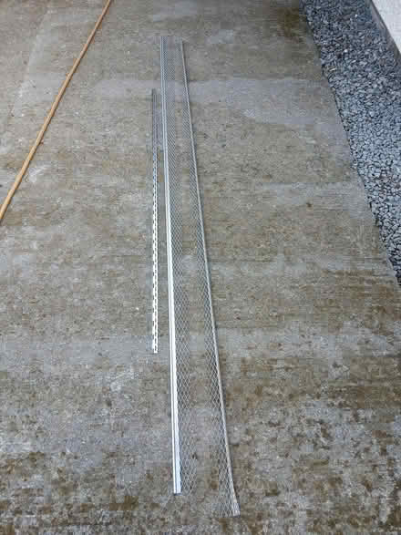 Photo of free Render - plaster beading (Near Penybont LD15) #1