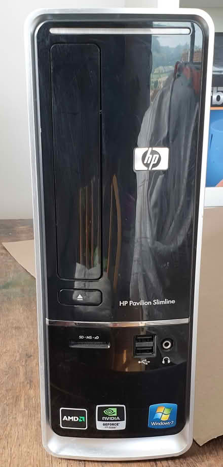 Photo of free PC hewlett packard S5000 tower ONLY (seaton EX12) #2