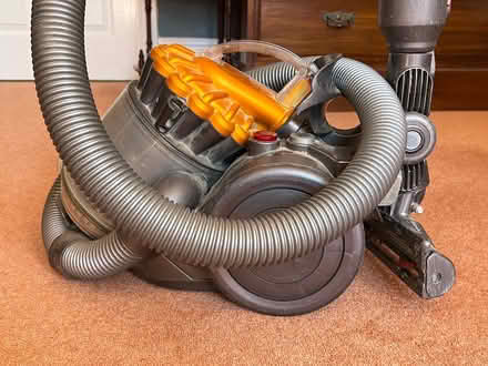 Photo of free DYSON Vacuum Cleaner (Blacklands TN34) #1