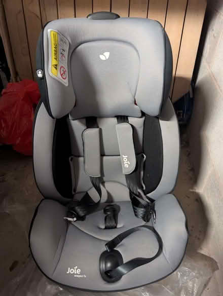 Photo of free Joie child safety car seat (Craig-y-don LL30) #1