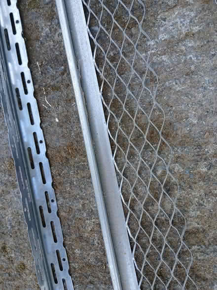 Photo of free Render - plaster beading (Near Penybont LD15) #3