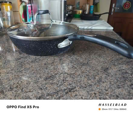 Photo of free Scoville Never stick frying pan with lid, approx 23cm (Llanllechid LL57) #1