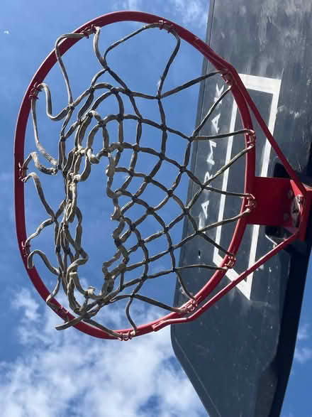 Photo of free Basketball Hoop π (Freestanding) (Ryall WR8) #2