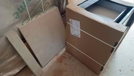 Photo of free Kitchen base unit + quartz worktop (Baunton GL7) #2