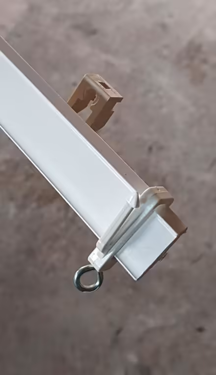 Photo of free Length of Curtain Track 275cm (Euxton PR7) #3