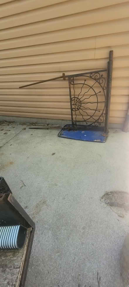 Photo of free Metal decorative fence pieces (Wauwatosa) #2