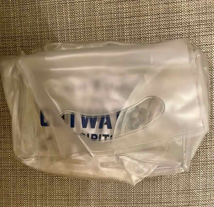 Photo of free Freezable six-pack carrier (108 and Broadway) #2