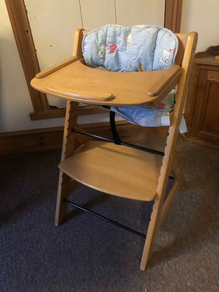 Photo of free High chair (IP1) #1