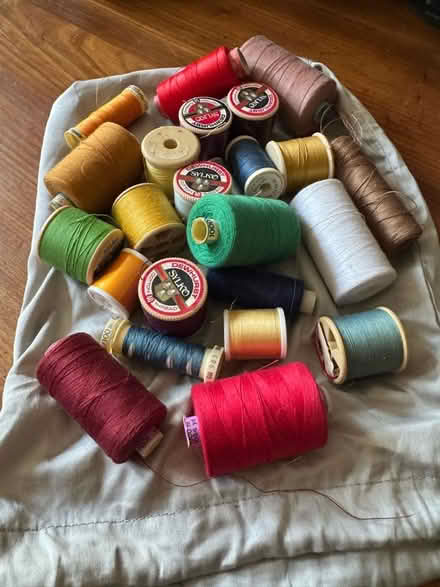 Photo of free Bag of threads (Kidlington OX5) #1