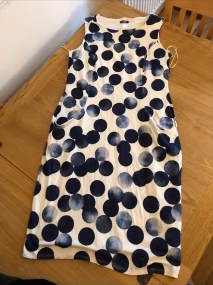 Photo of free Woman’s clothes size 16 (Cheshunt En8) #1