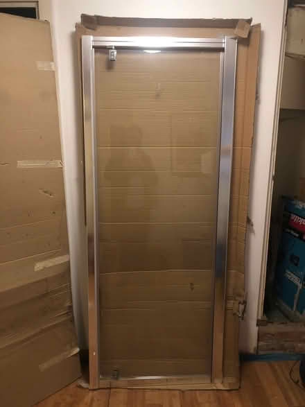 Photo of free Glass shower door (IP1) #1