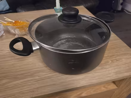 Photo of free Pots / pans (Stalybridge, SK15) #2