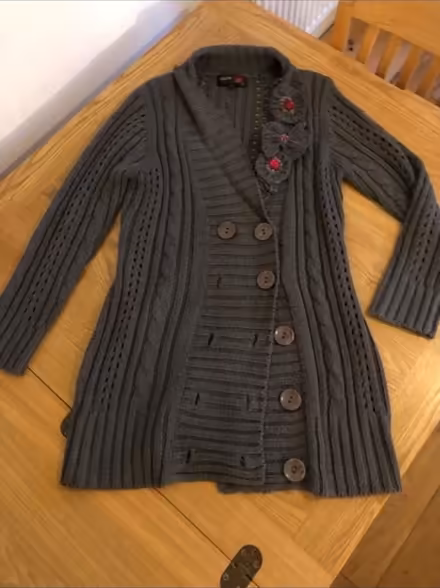 Photo of free Woman’s clothes size 16 (Cheshunt En8) #4