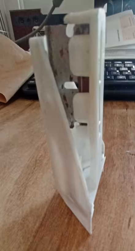 Photo of free cutting tool for corners (Bayshore) #1