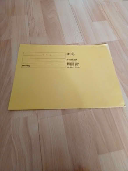 Photo of free folders - stationary (Warstock B14) #1