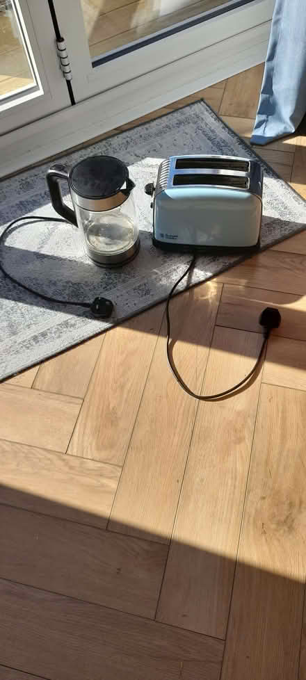 Photo of free Used electric kettle and Russell Hobbs toaster (St Anne's on the Sea FY8) #1