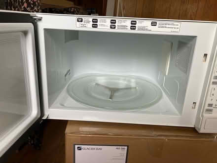 Photo of free Countertop microwave (Winsted) #2