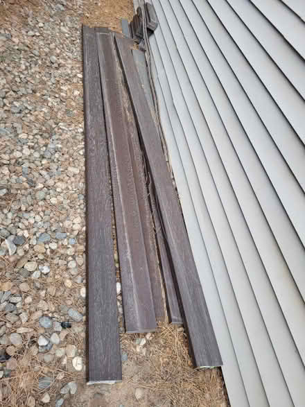 Photo of free 5 trex planks (Near Mississippi and Dayton) #1