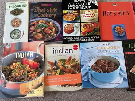 Photo of free 10 cookery books (Longbarn WA2) #2