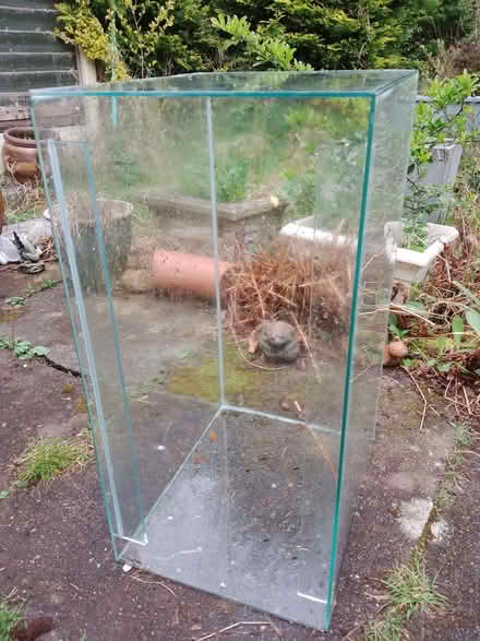 Photo of free 2ft Fish Tank (clayhill CH64) #1