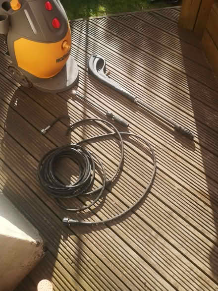 Photo of free Hozelock pressure washer with broken hose (Heathgates SY1) #1