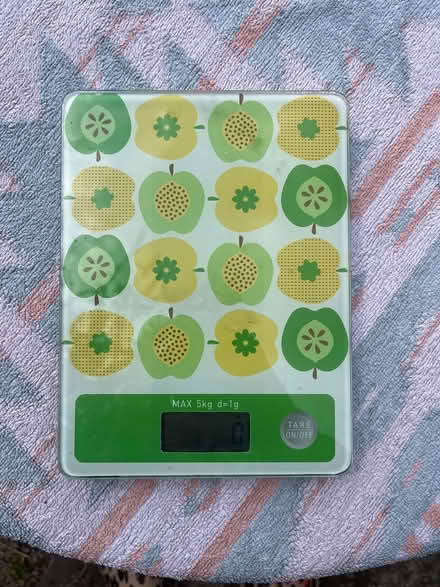 Photo of free Small Scale (Barry CF62) #1