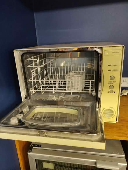 Photo of free Mini dishwasher (New Barnet EN4) #2