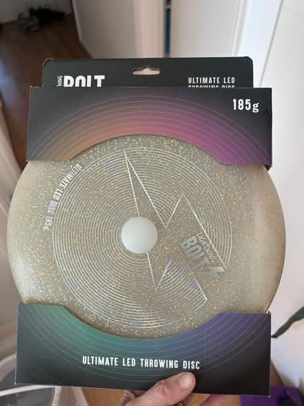 Photo of free Frisbee throwing disc (Surbiton KT1) #1