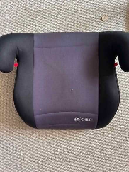 Photo of free Car booster seat (Teddington TW11) #1