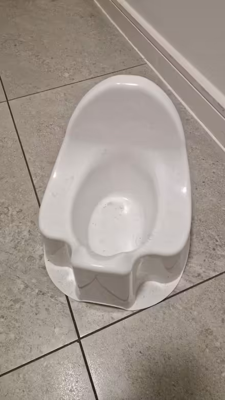 Photo of free Potty Seat, barely used (Chelmsford CM1) #1