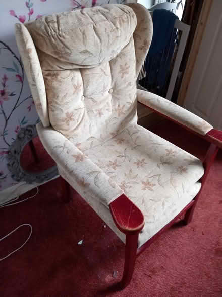 Photo of free Armchair ,very comfortable (Camborne) #1