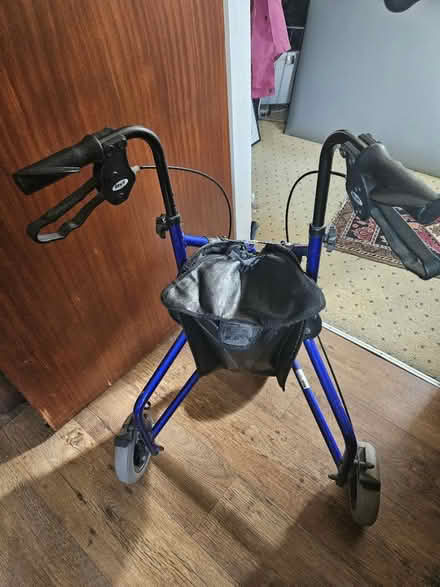 Photo of free Fold up trolley (Frodsham WA6) #3