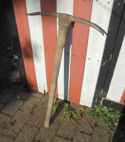 Photo of free Heavy PICK AXE (Kidlington OX5) #1