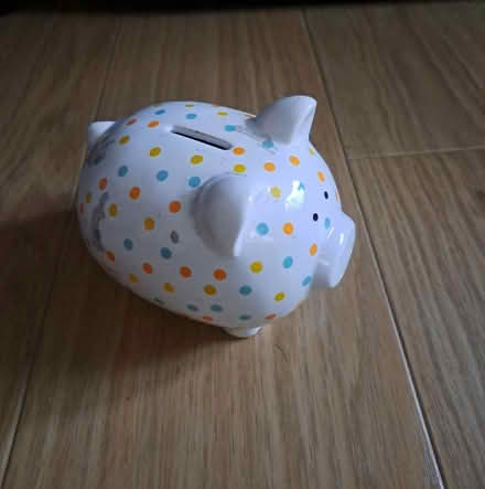 Photo of free Ceramic piggy bank (CF24) #1