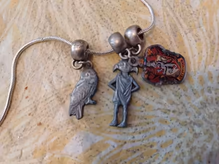 Photo of free Harry Potter bracelet (GL4) #1