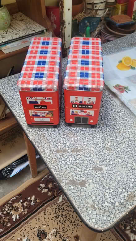 Photo of free M&S "bus" tins (Bromley BR1) #1